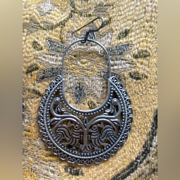 Silver Earrings - Picture 3 of 4